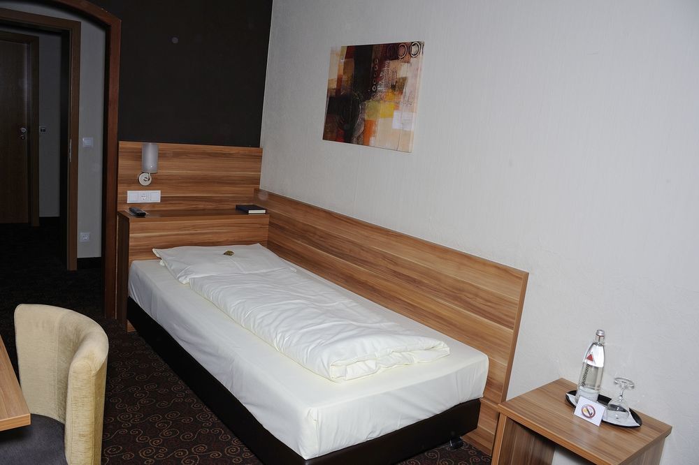 Hotel Schlangenbader Hof Eksteriør bilde