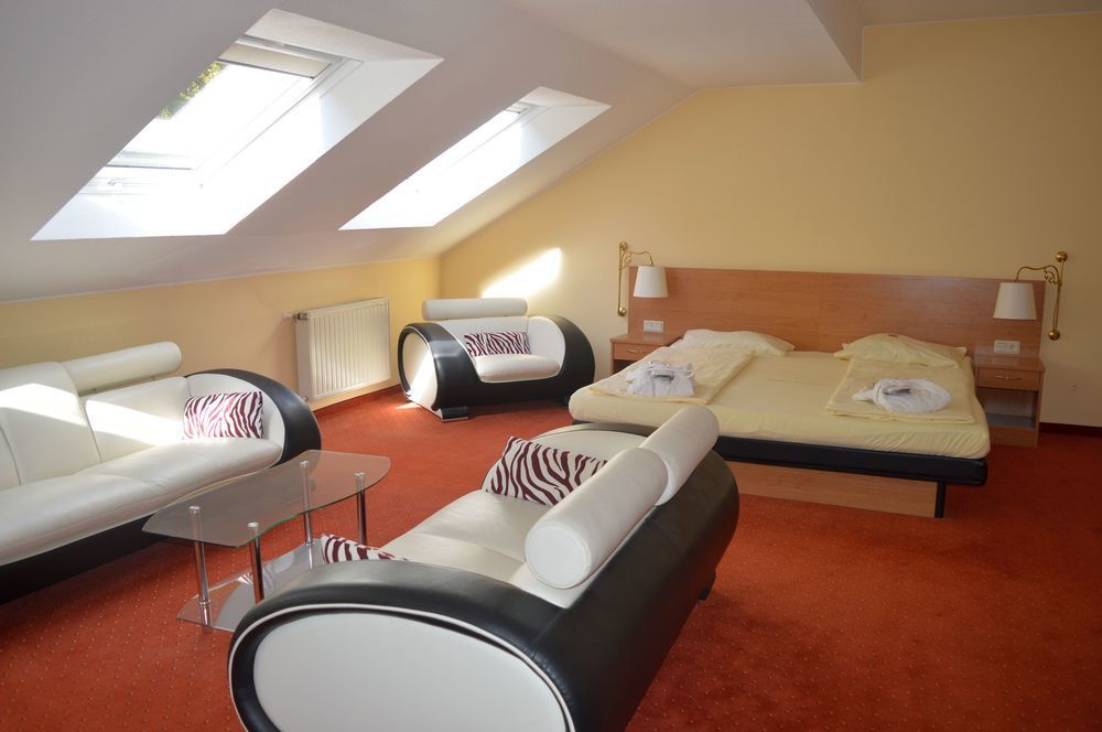 Hotel Schlangenbader Hof Eksteriør bilde