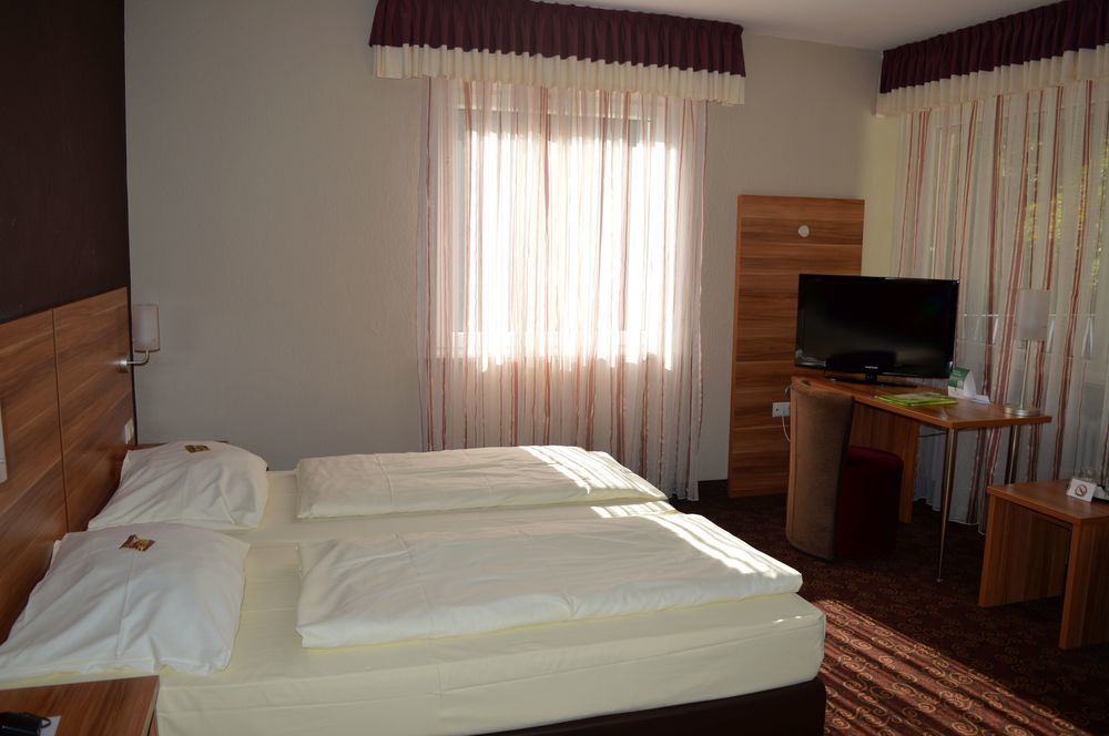 Hotel Schlangenbader Hof Eksteriør bilde